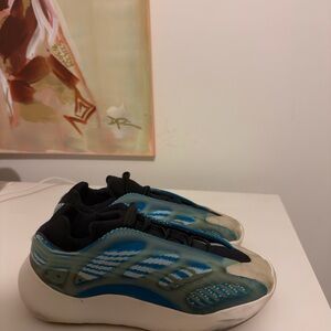 Yeezy 700 KIDS